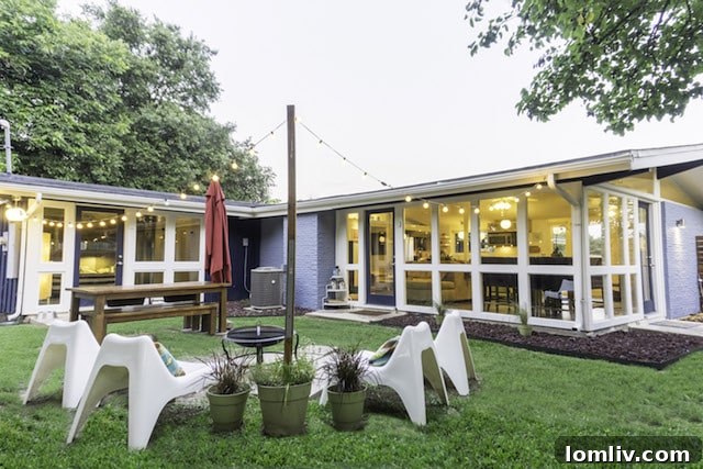 Seven beautifully remodeled midcentury modern homes in East Dallas for the Casa View Cliff May Home Tour.