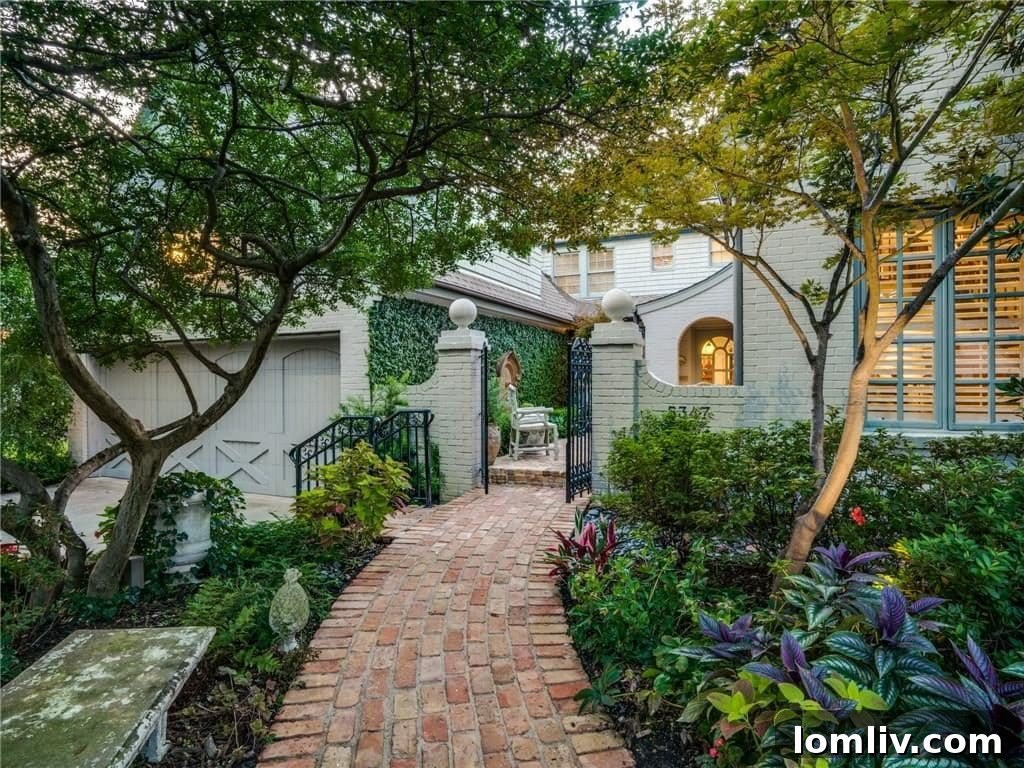 Greenway Parks historic home exterior, a blend of charm and sophistication