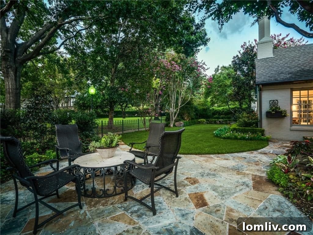 Expansive green space in the heart of Greenway Parks