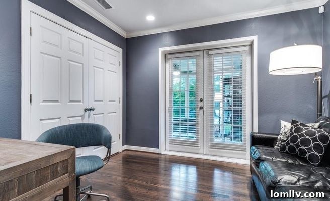 Cozy Study or Reading Nook Area