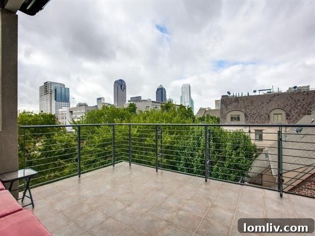 2812 Thomas Ave - State Thomas Condo Exterior