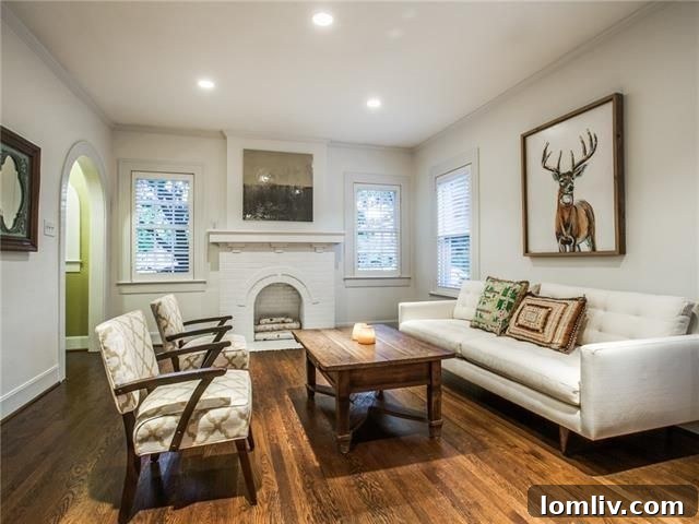 930 N. Clinton Ave - Oak Cliff Tudor Interior