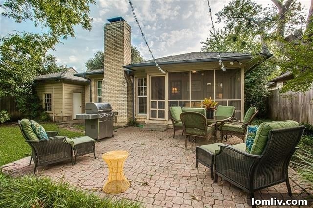 Exterior Architecture Details