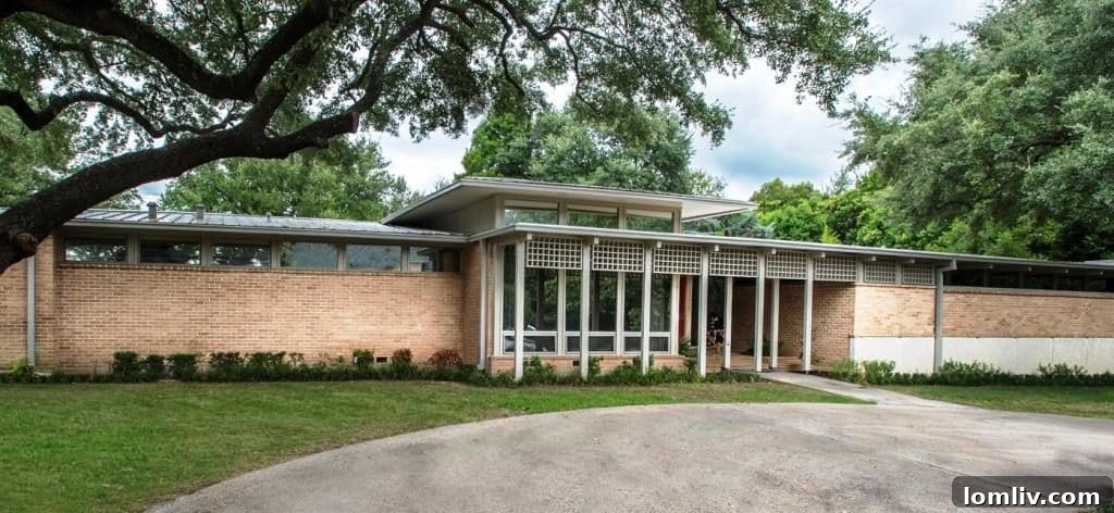 Cupaioli House: 1958 Mid-Century Modern Gem on Daria Drive, Dallas