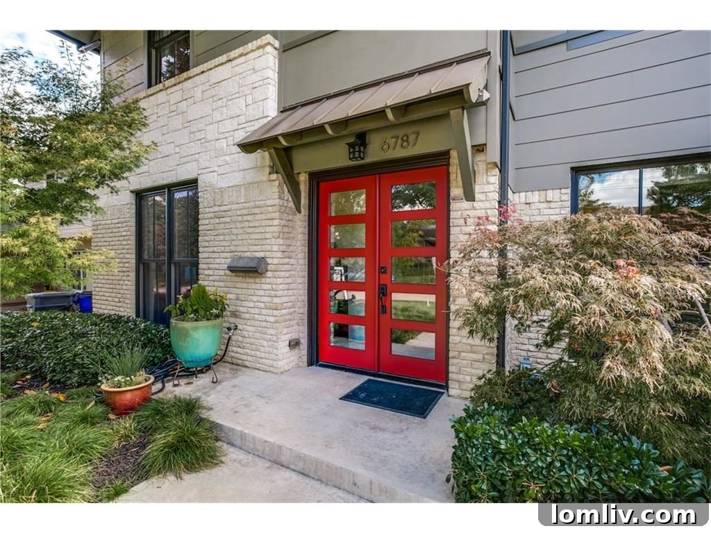 Modern Traditional Home Entrance