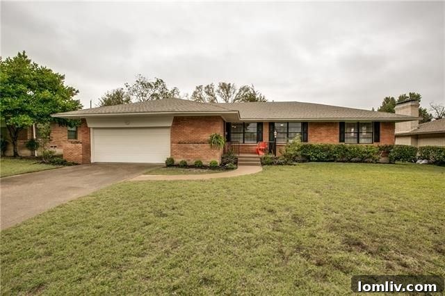 1521 Nantuckett Drive Interior Living Space