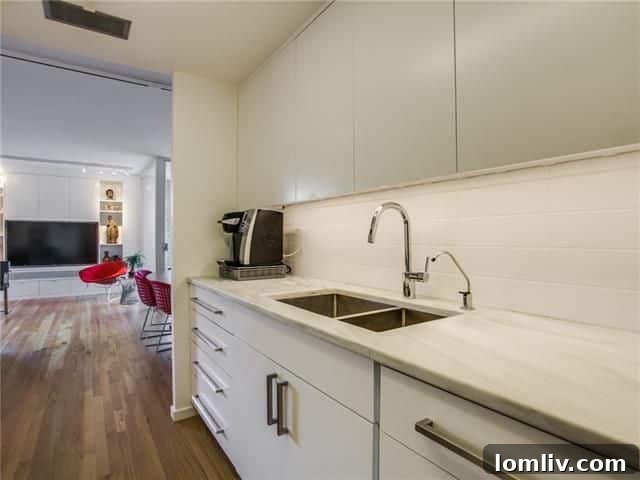 3701-Turtle-Creek-Blvd-Dallas-Dining-Room-Details