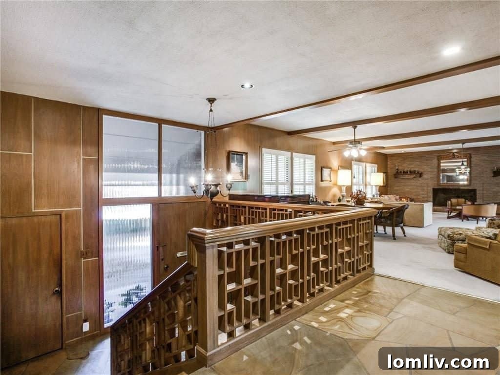 948 Forest Grove Landing Living Area - Split Level Home