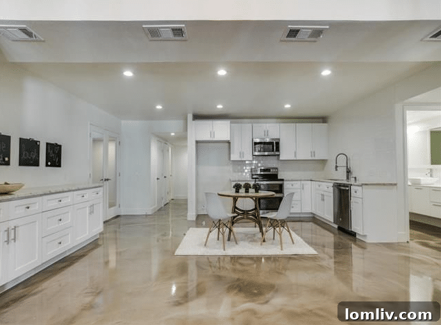 Spacious Eat-in Kitchen with Ample Prep Surface and Storage