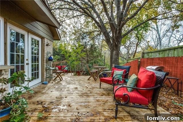 Living Room with Fireplace and Vaulted Ceilings