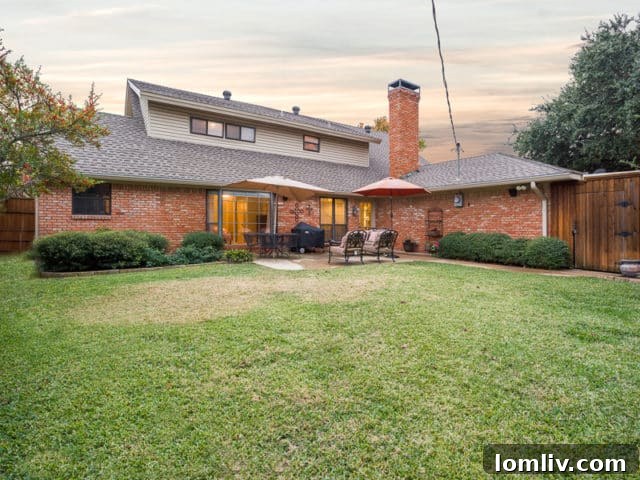 Panoramic view of the spacious and private backyard