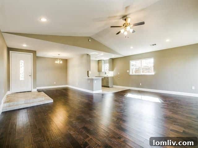 Second Bedroom with Walk-in Closet