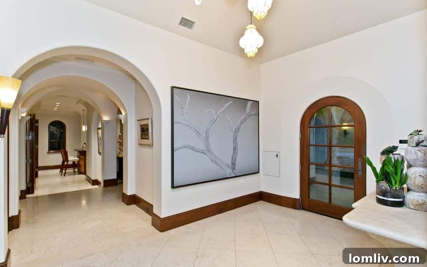 4415 Lively Ln Preston Hollow Guest Bathroom