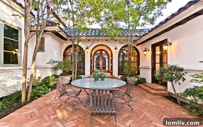 4415 Lively Ln Preston Hollow Pool Area