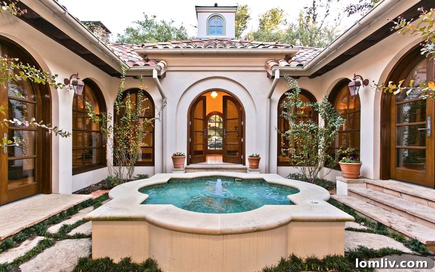 4415 Lively Ln Preston Hollow Courtyard