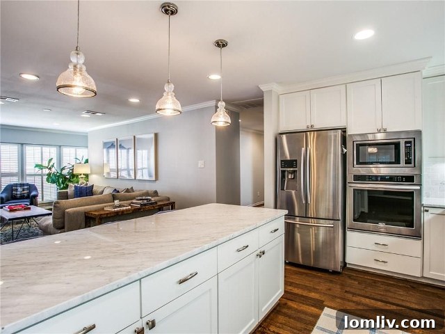 Kitchen and living area flow at 4433 Hyer, showing a peninsula with ample counter space