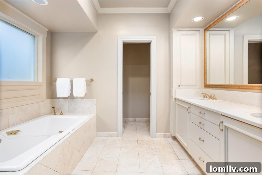 Luxury Primary Suite with En Suite Bath in Monticello Home