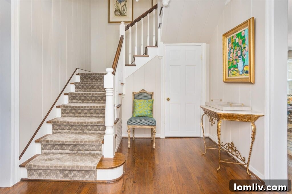 Classic Architecture of 3425 Dorothy Lane, Monticello
