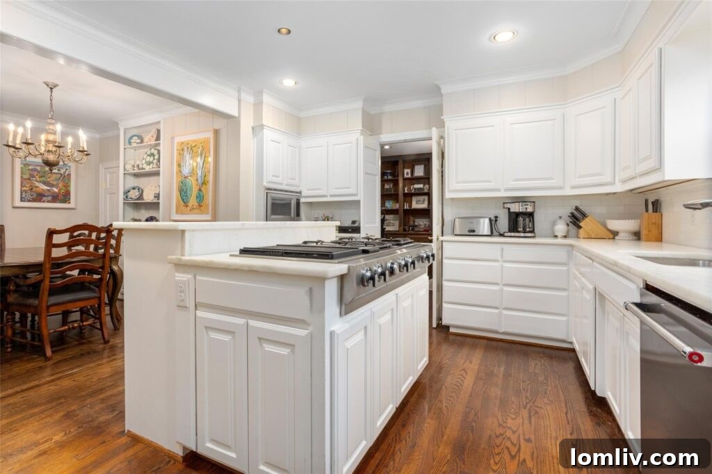 Versatile Study or Formal Dining Room in Monticello Fort Worth