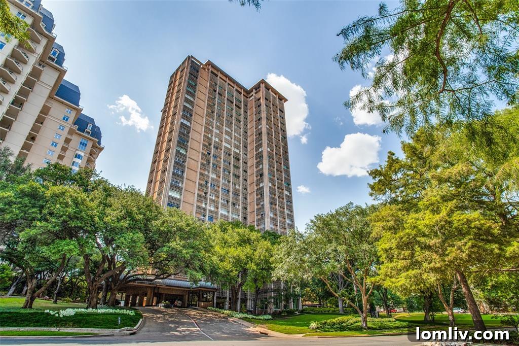 Turtle Creek Vista: A Serene Three-Bedroom Haven 4 Elegant Dining Area in Unit 19BC