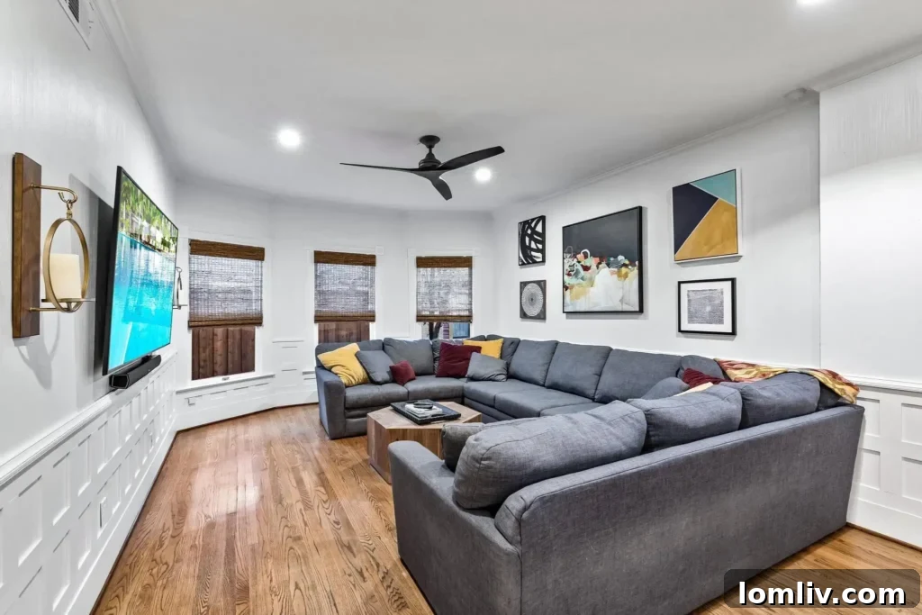 Large recreation room on the first level, perfect for family and guests