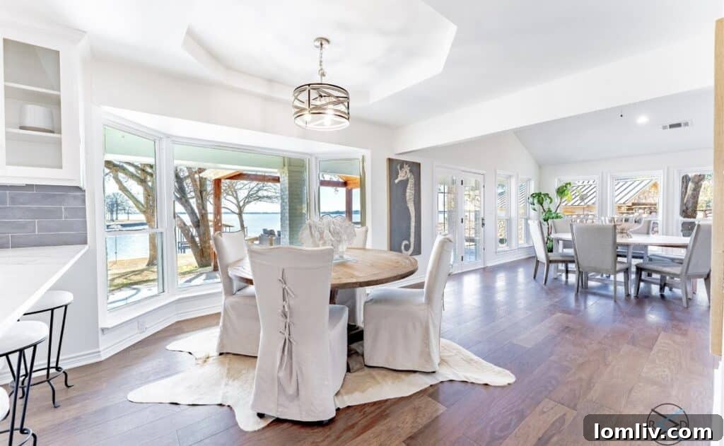 Stylish wet bar in a high-end Mabank property