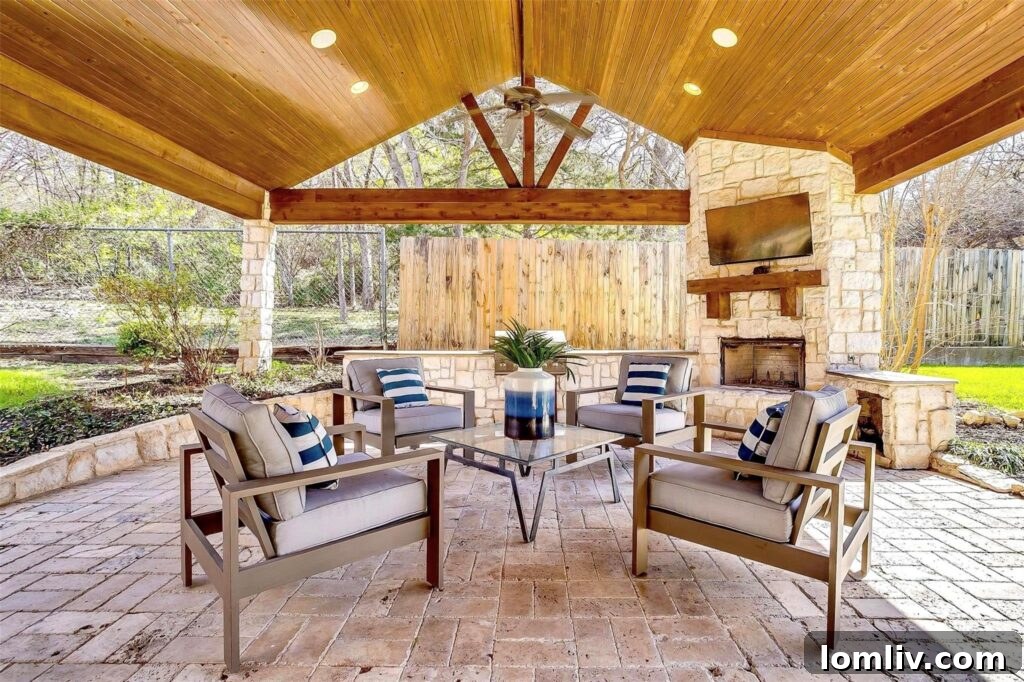Outdoor Living Space Tanglewood
