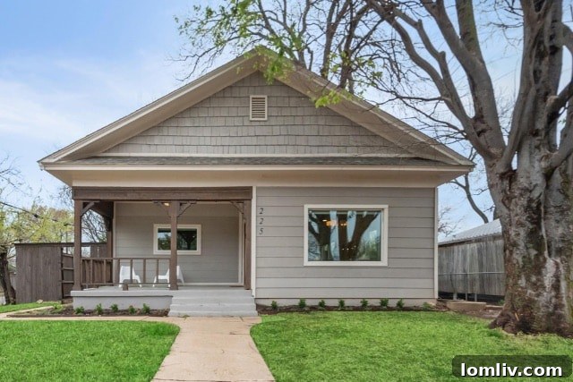 Charming exterior of a home in Sunset Hills, Oak Cliff
