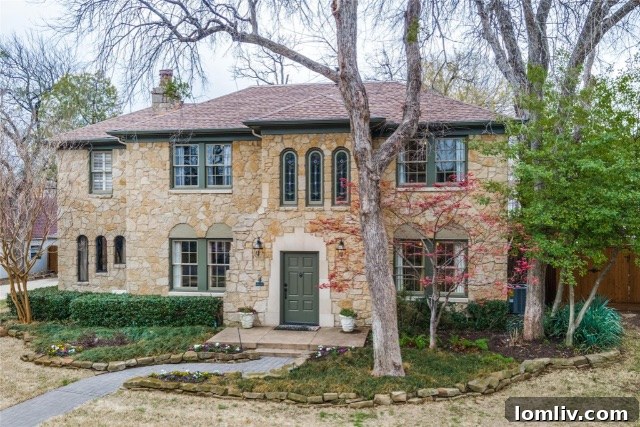 Architectural detail of 1112 S. Canterbury Court, a Spanish Eclectic home in Kessler Park.