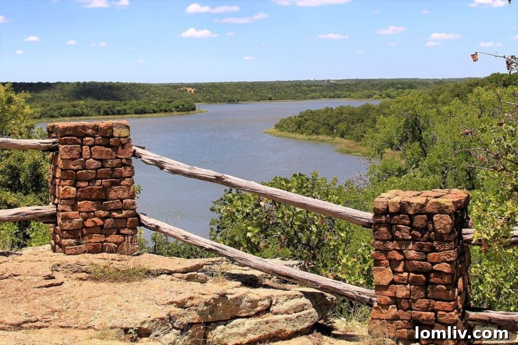 Lake Mineral Wells State Park