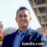 Portrait of Dallas City Councilman Adam Bazaldua