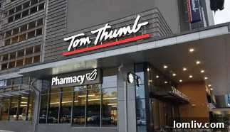 Architectural rendering or floor plan of the new Tom Thumb grocery store at The Shops at RedBird, showing its modern design.