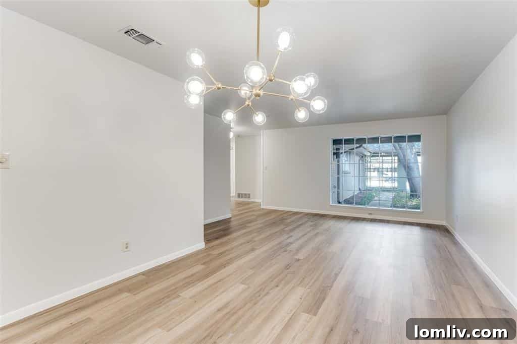 Comfortable and stylish living room in a Fort Worth duplex, perfect for families and entertaining.