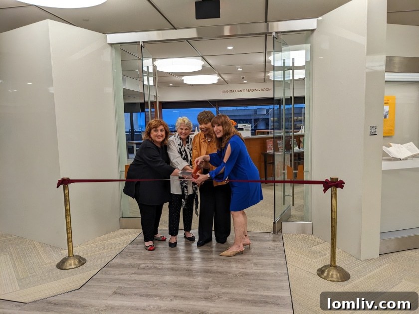 Ribbon cutting ceremony for the Juanita Craft Reading Room at Dallas Public Library