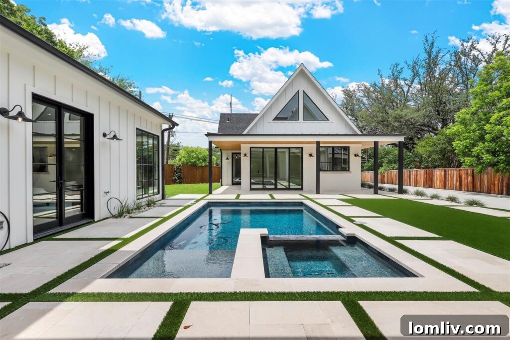 Crestwood Modern: Perfectly Poised in Light and Style 14 Crestwood Modern Outdoor Kitchen and Pool