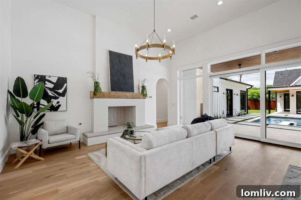 Crestwood Modern: Perfectly Poised in Light and Style 4 Crestwood Modern Home Architecture