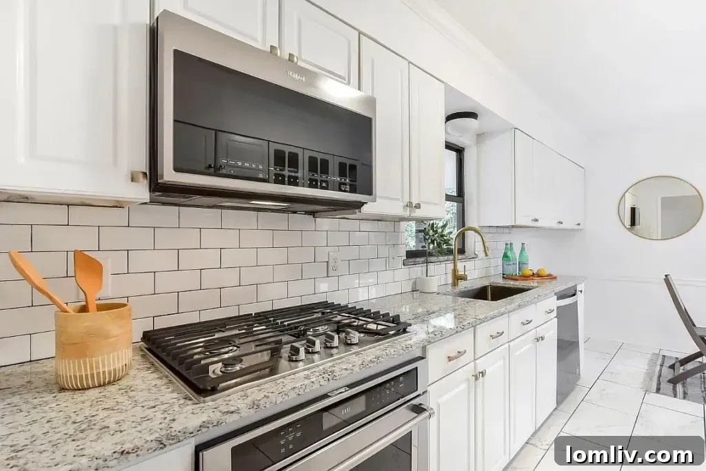 Stylish dining area adjacent to the kitchen, perfect for entertaining.