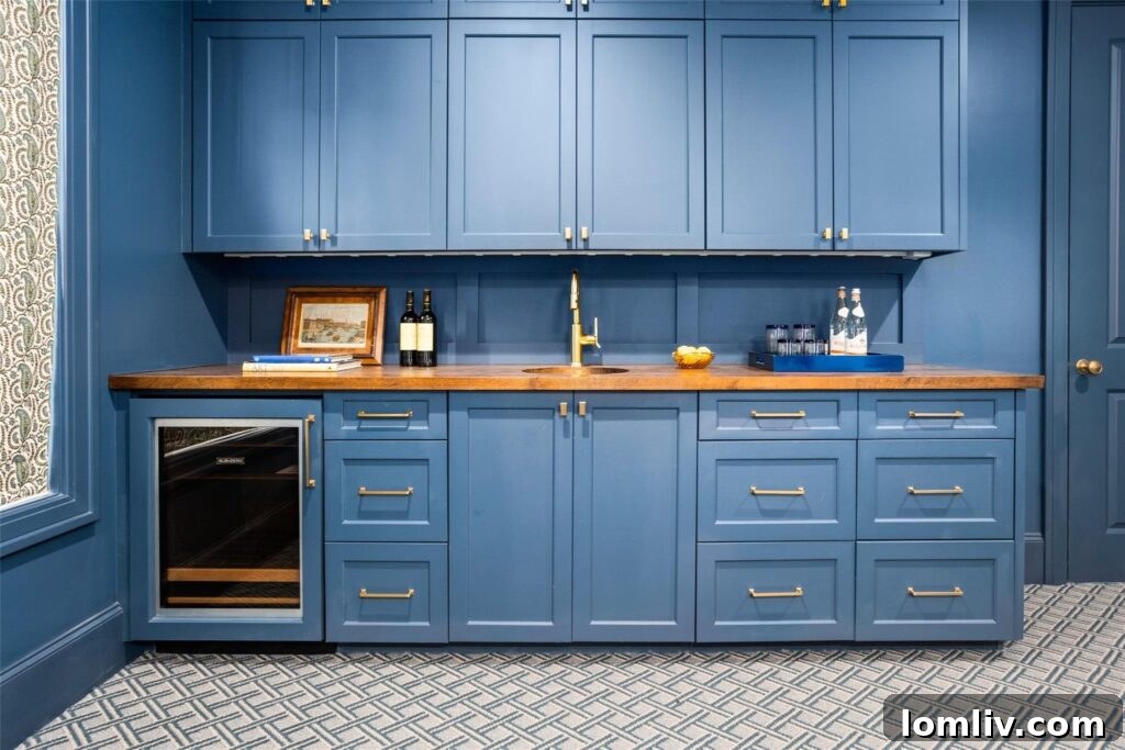 Laura Ladner's New Colonial Hills Listing: A Symphony of Luxury 17 img 319345 16
