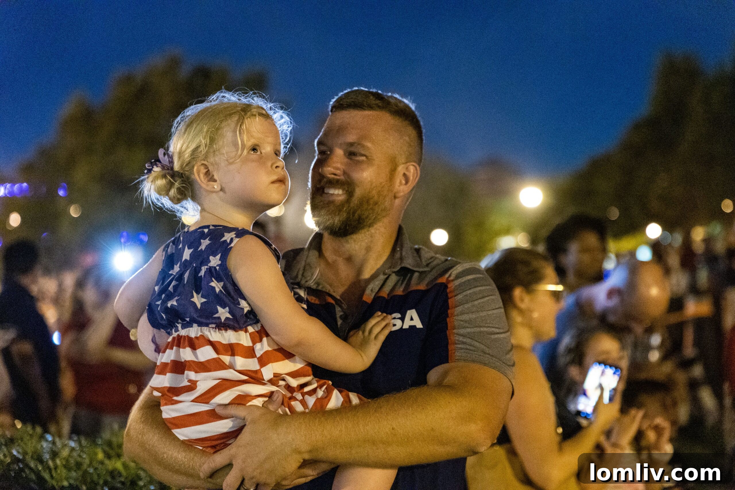 Spectacular fireworks lighting up the night sky over Southlake Town Square