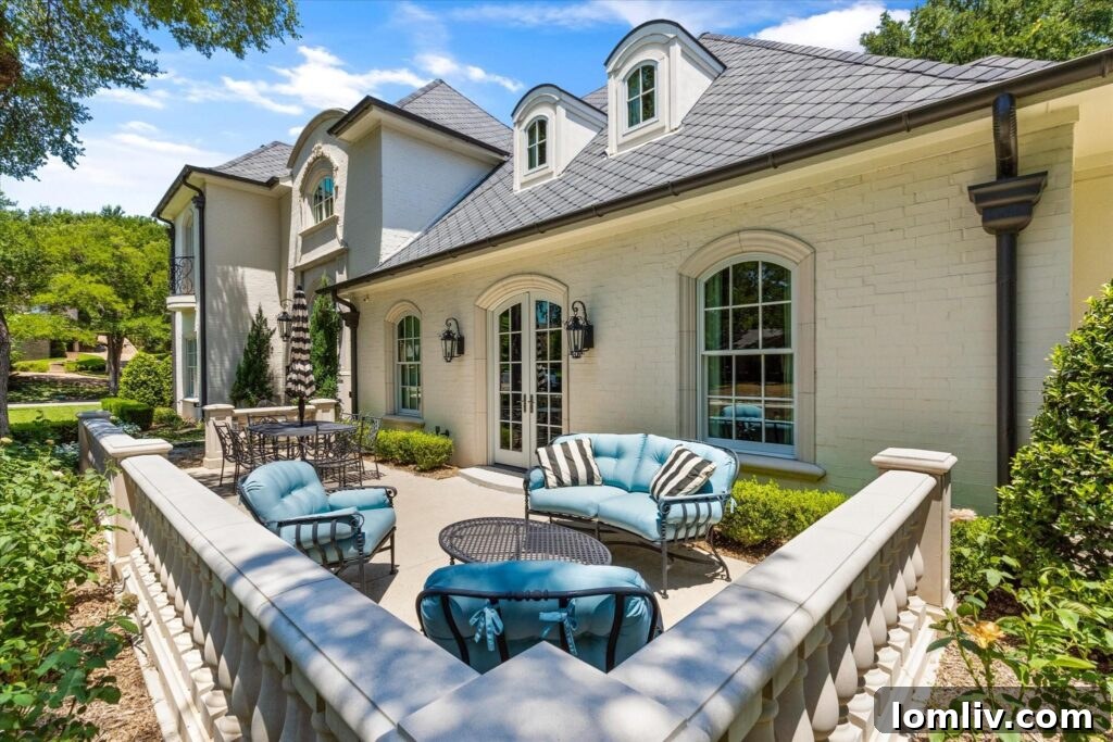 Outdoor entertaining area with pool