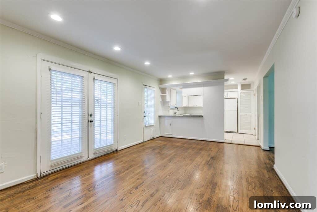 Bright and Inviting Living Area