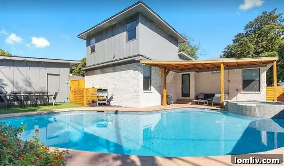 Swimply listing in Old Lake Highlands