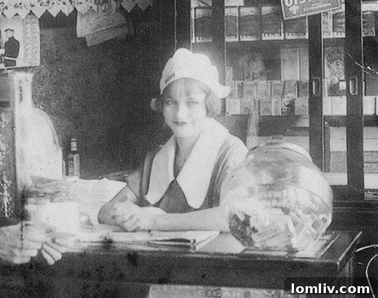 Historic photo of Bonnie Parker, a notorious figure who once worked at Hartgrave’s Cafe in Old East Dallas.
