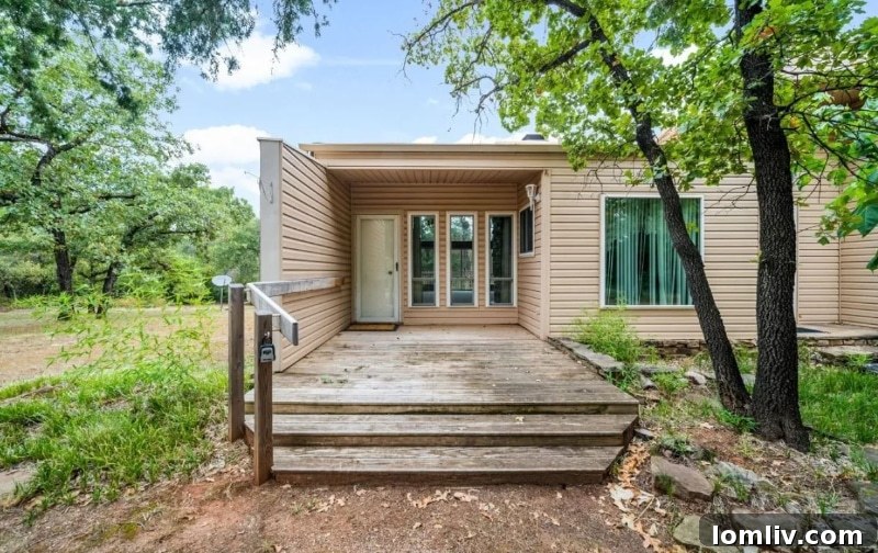 A closer look at one of the two front entrances of the distinctive 11800 Blackjack Rd property in Oklahoma City.