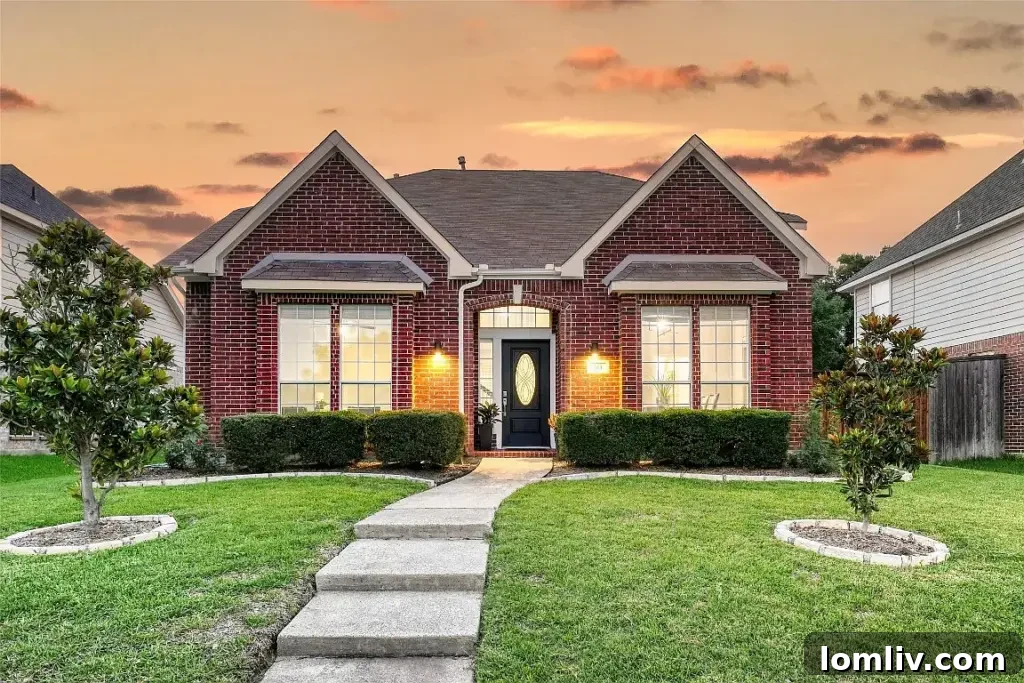 Bright and open living area at 313 Melshire Street, Sunnyvale, TX.
