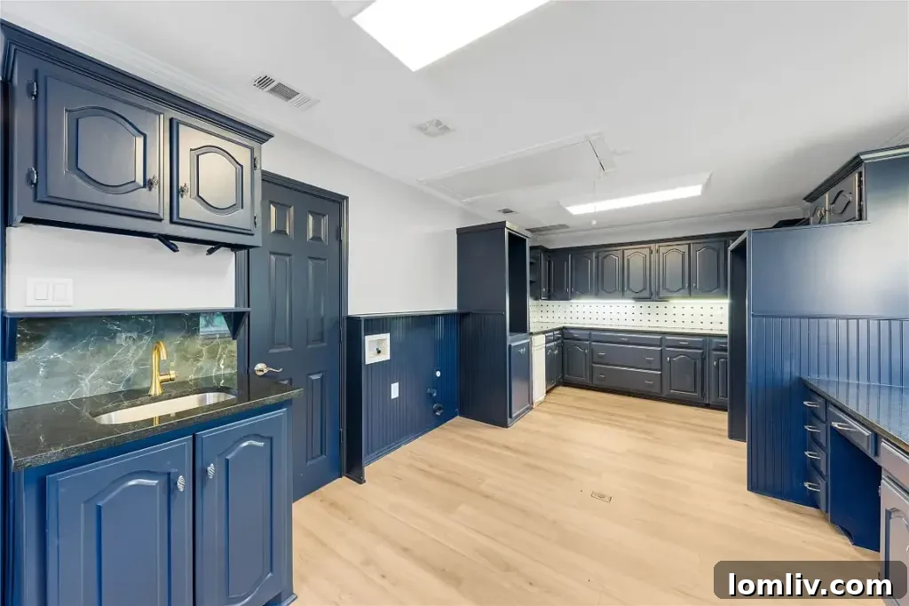 Spacious secondary bedroom at 609 Pecan Creek Drive, Sunnyvale.