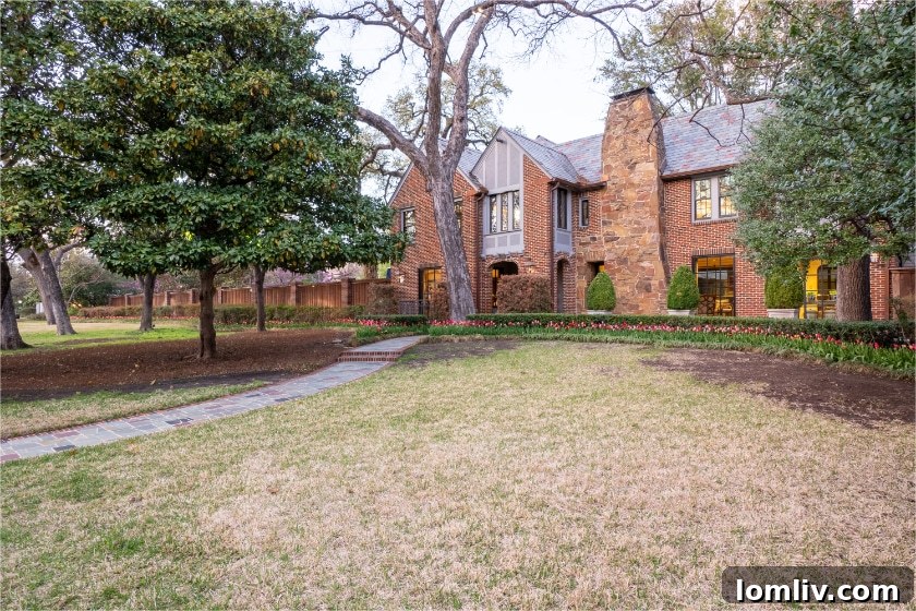 Luxury multi-generational compound in Dallas' Perry Heights
