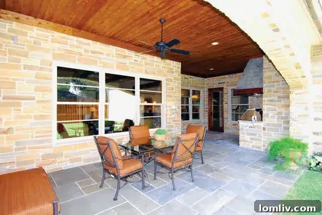 Outdoor patio area of Ian Kinsler's University Park home.