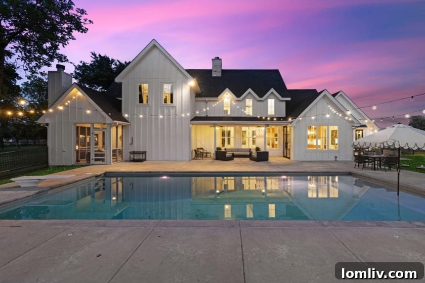 Claim Your Three Acres of Kaufman's Legacy at The Thurman Place 11 Charming guest house exterior on the historic Kaufman ranch