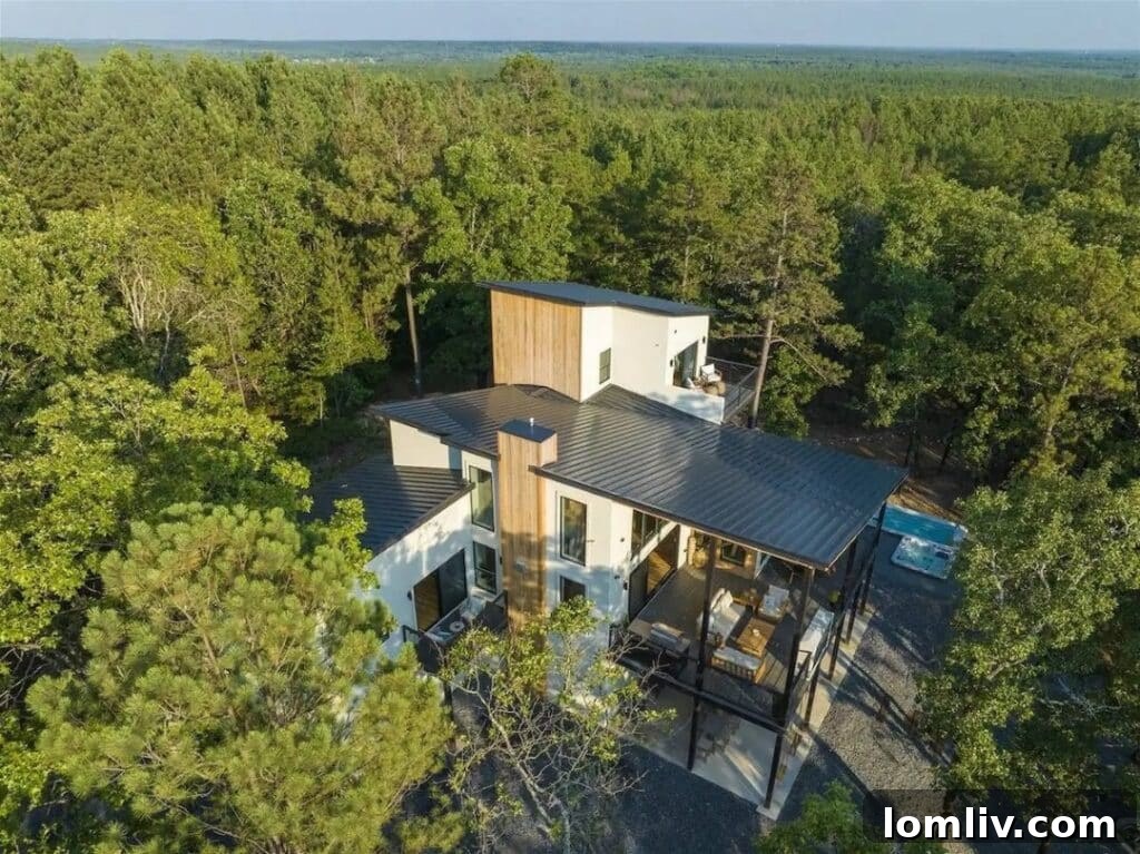 Beautiful forest setting in Woodland Hills at Broken Bow